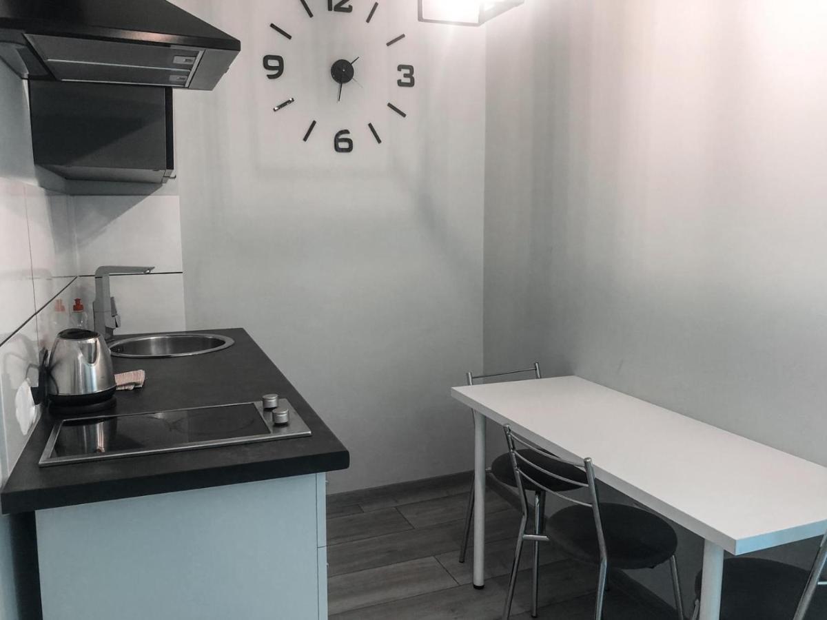 Hostel Przed Switem Гожов Велкополски Екстериор снимка